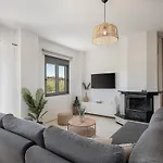 Apartment Sol Luxury - Close To The With A Private Heated Mini Pool *