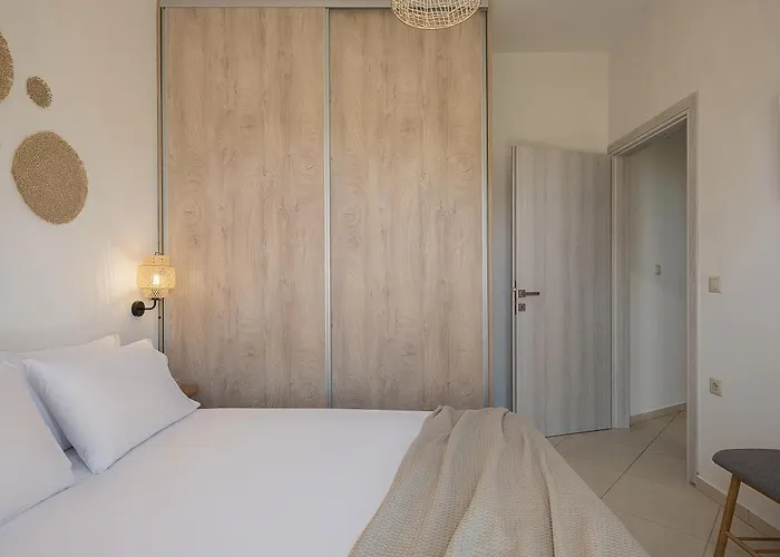 Sol Luxury - Close To The With A Private Heated Mini Pool Chania (Crete)