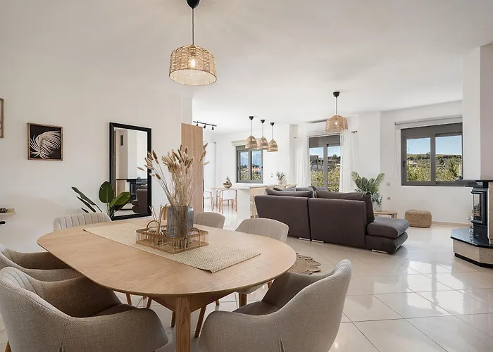 Apartment Sol Luxury - Close To The With A Private Heated Mini Pool