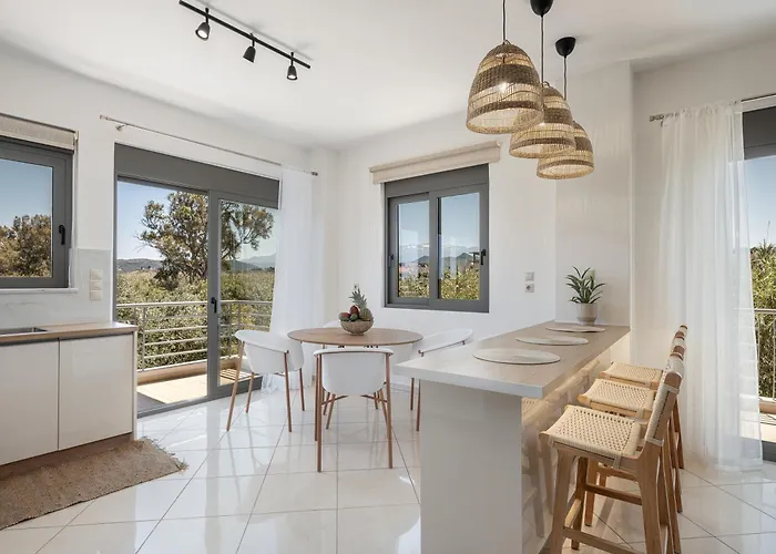 Apartment Sol Luxury - Close To The With A Private Heated Mini Pool