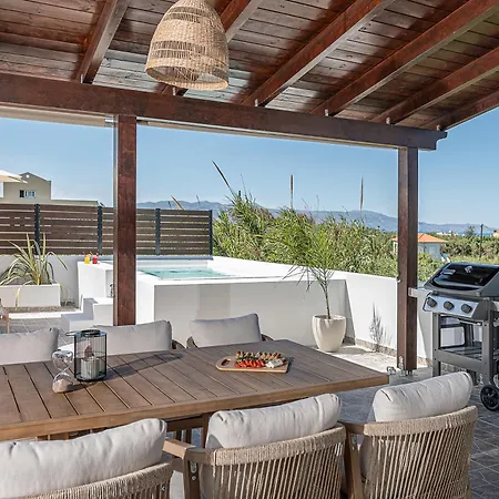 Sol Luxury - Close To The With A Private Mini Pool Chania (Crete)