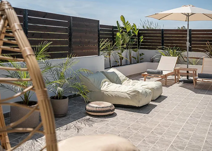 شقة Sol Luxury - Close To The With A Private Heated Mini Pool *