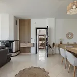 Apartman Sol Luxury - Close To The With A Private Heated Mini Pool *