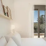 Sol Luxury - Close To The With A Private Heated Mini Pool