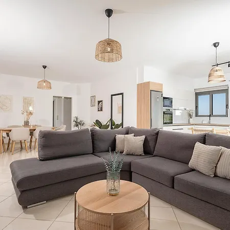 Sol Luxury - Close To The With A Private Mini Pool Apartment Chania (Crete)
