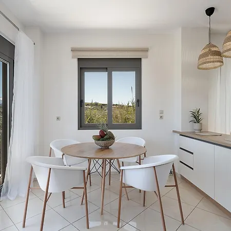 Sol Luxury - Close To The With A Private Mini Pool Apartment Chania (Crete)