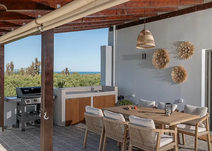 Διαμέρισμα Sol Luxury - Close To The With A Private Heated Mini Pool