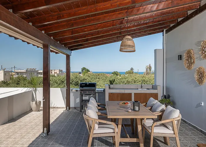 Sol Luxury - Close To The With A Private Heated Mini Pool * Χανιά